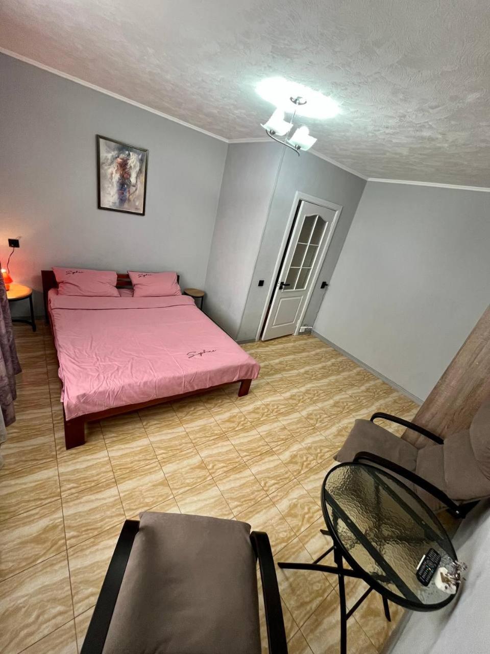 Smart Apartment На Соборной 23 كريمنشوك المظهر الخارجي الصورة